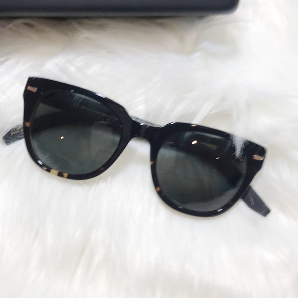 Five Four Robert Geller tortoise shell sunglasses - Picture 2 of 4